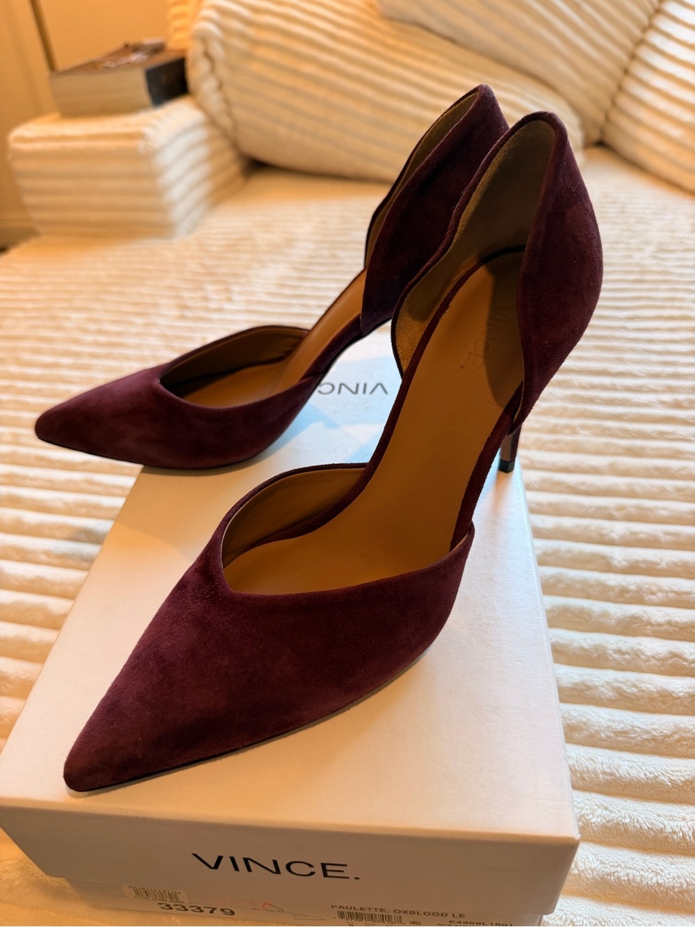 Vince Paulette Heels in Oxblood Pointed-Toe D'Orsay Suede Pumps - Picture 4 of 5